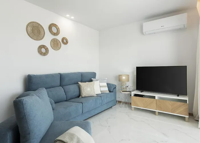 아파트 Miral 5 Sea Front By Hd 쿼테이라